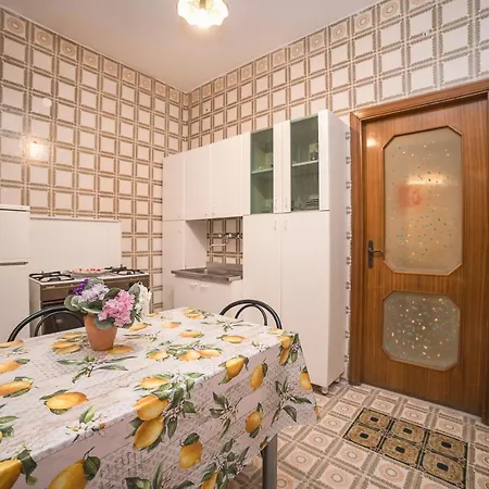 Lägenhet Violetta House Maiori